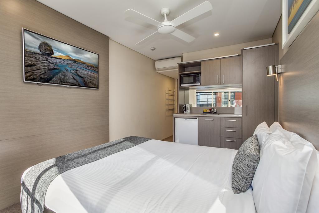 Manly Paradise Motel & Apartments Сидней Экстерьер фото